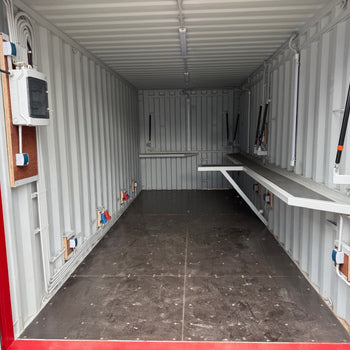 Barcontainer mit Tresen und E-Paket /Imbiss /Messecontainer