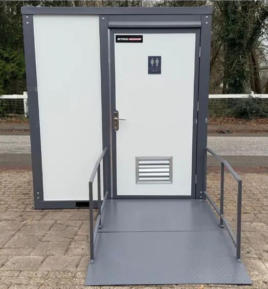 Toilettenbehälter für Menschen mit Behinderung: sofort für Menschen mit Behinderung geeignet