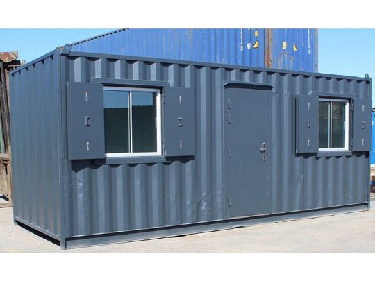 Bürocontainer. 20 Fuß mit 2 Fenstern