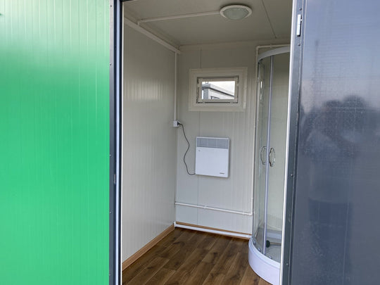 Duschkabine 4x2 m – Miete, Kauf/Leasing möglich