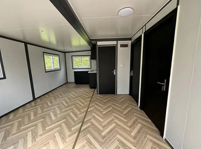 Tiny House mit zwei Schlafzimmern und Küche