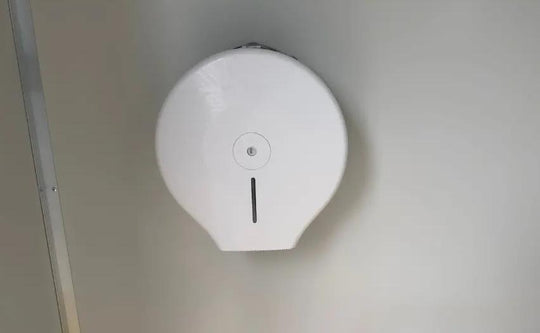 Toilettenbehälter für Menschen mit Behinderung: sofort für Menschen mit Behinderung geeignet