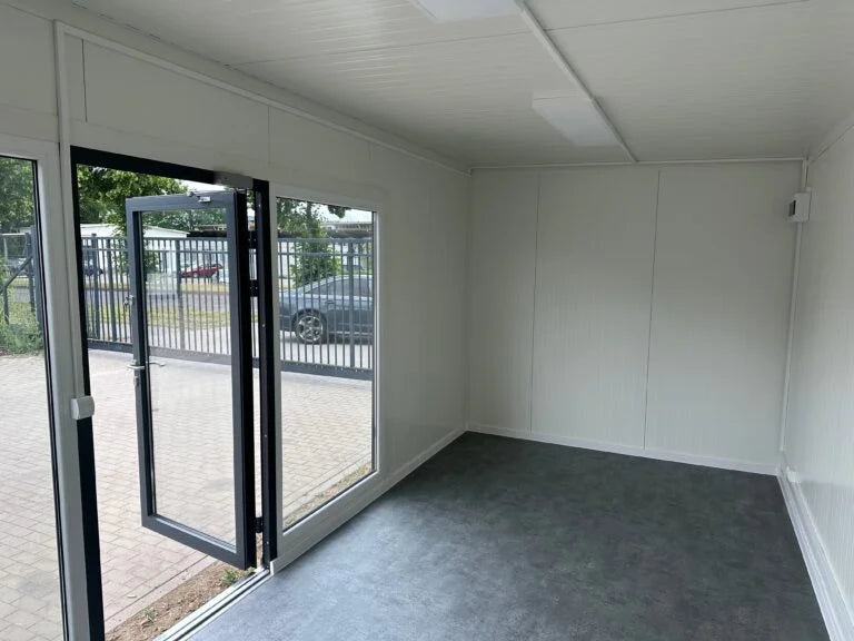 Modularer Bürocontainer 6,00 × 2,90 m – 17,4 m²